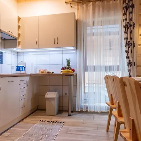 Pod Jemiola Alpstuga *