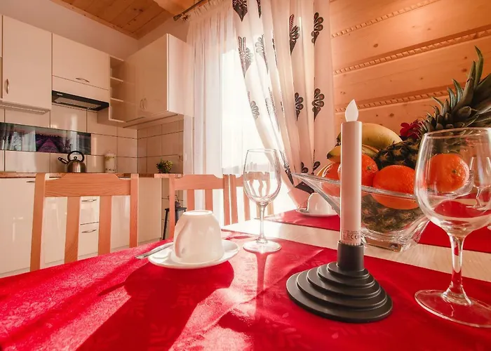 Pod Jemiola בקתה