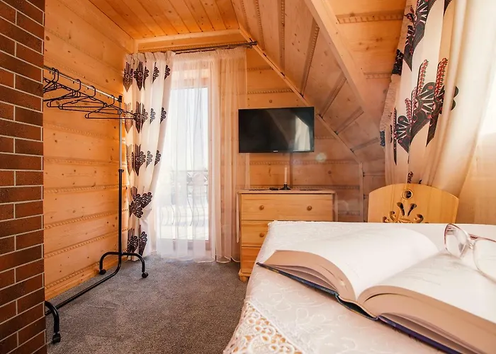 Pod Jemiola בקתה