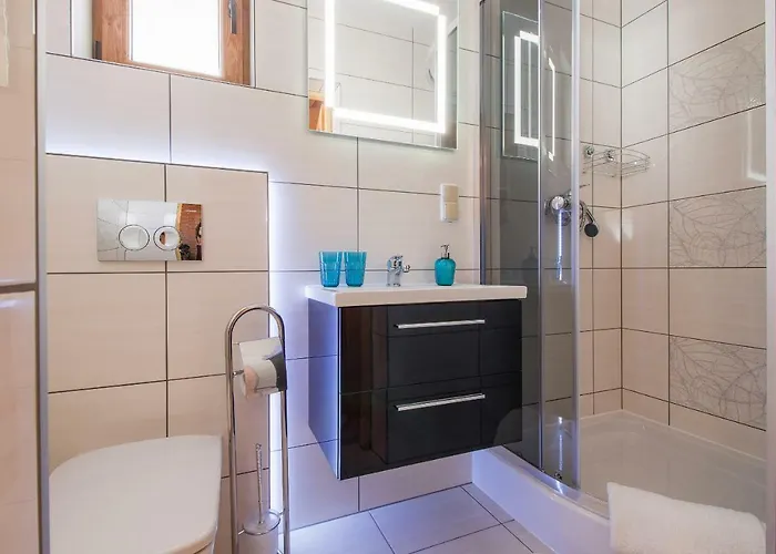 Pod Jemiola בקתה זקופאנה