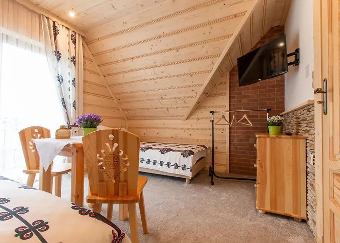 Pod Jemiola בקתה זקופאנה