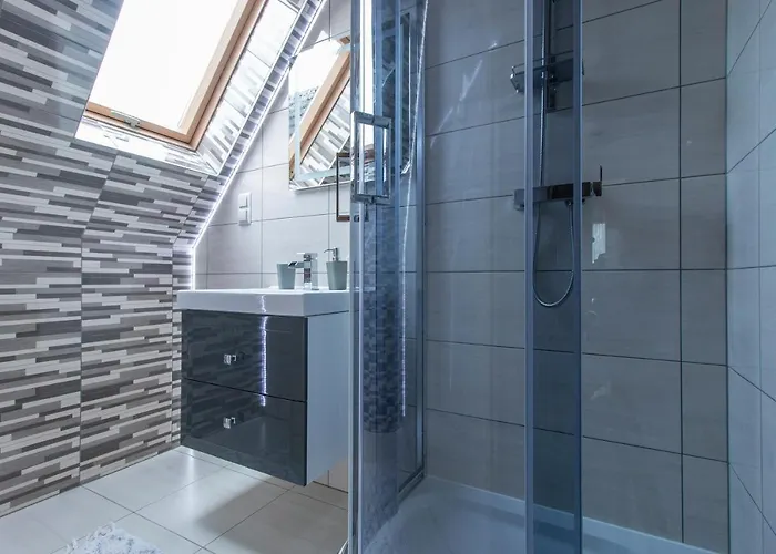 Pod Jemiola בקתה זקופאנה