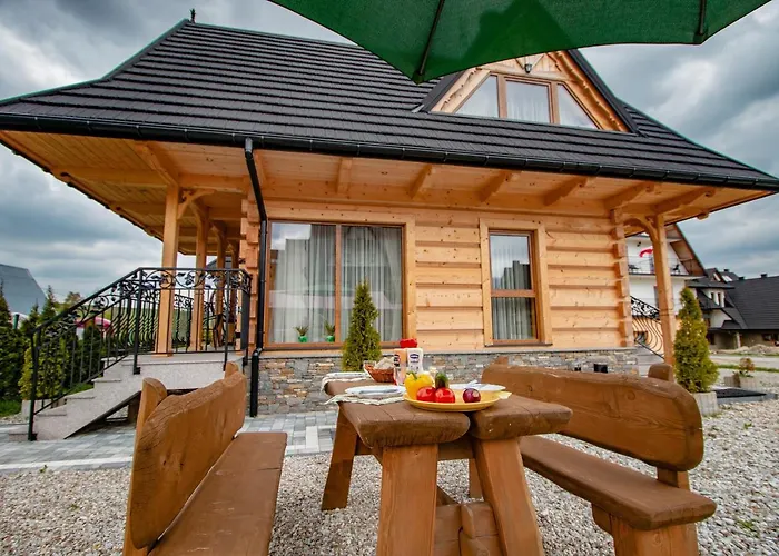 Pod Jemiola בקתה