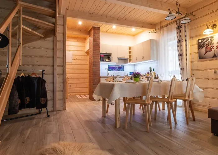 Pod Jemiola בקתה *